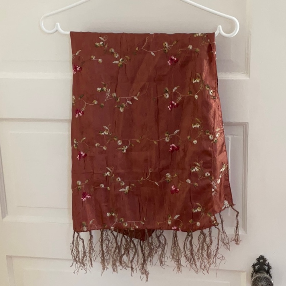 Embroidered scarf, dressy, elegant